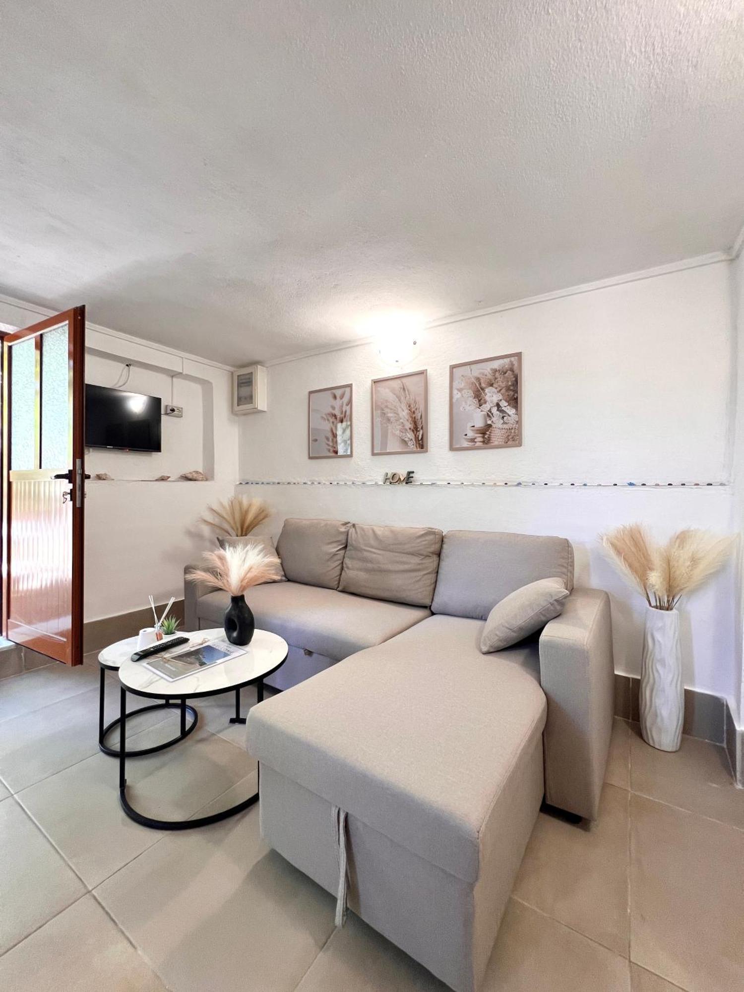 Petra Oliva Apartment Dhërmi Extérieur photo
